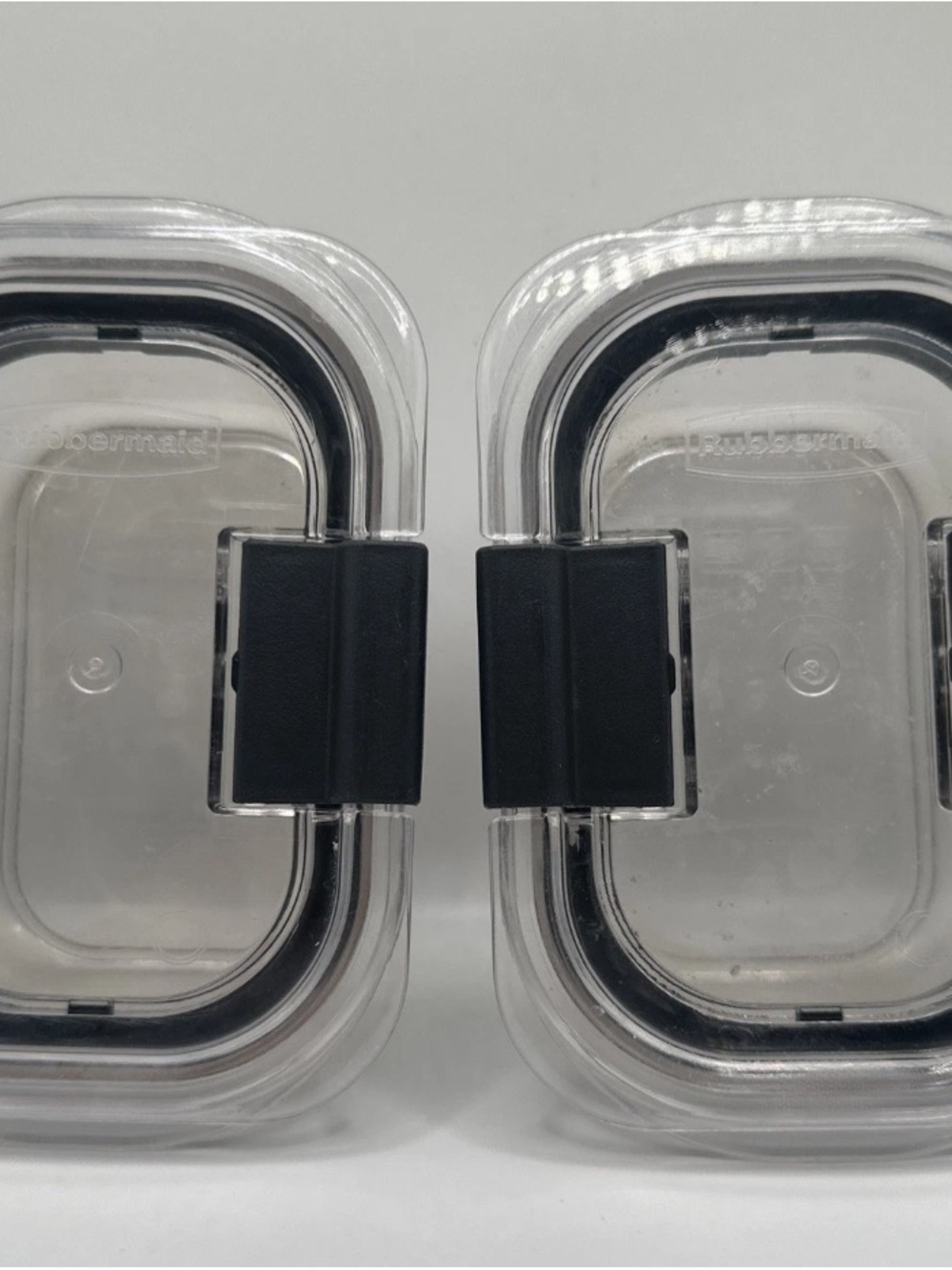 Rubbermaid Clear Food Storage Containers with Black Latches (Pair)